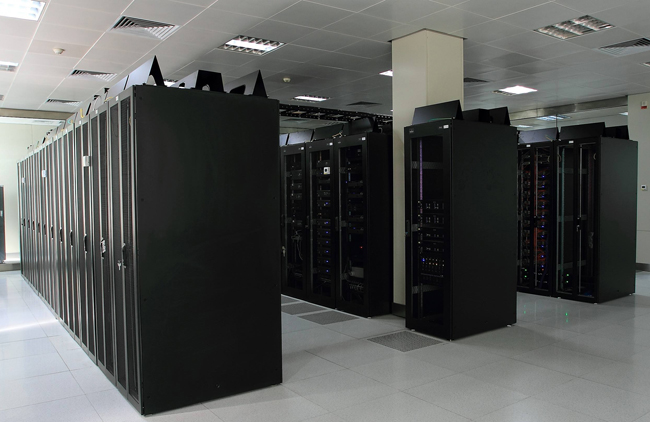 學(xué)校教育行業(yè)機(jī)房動環(huán)監(jiān)控系統(tǒng)，學(xué)校機(jī)房動環(huán)監(jiān)控系統(tǒng)，機(jī)房動環(huán)監(jiān)控系統(tǒng)